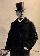 Михаил Муравьёв — глава МИД (1897–1900); при нём заключена конвенция с Китаем (1898), позволившая основать базу Порт-Артур на Жёлтом море (1901); способствовал получению Критом автономии от Турции по итогам Критского восстания (1897–1898), при нём проведена 1-я Гаагская мирная конференция (1899)