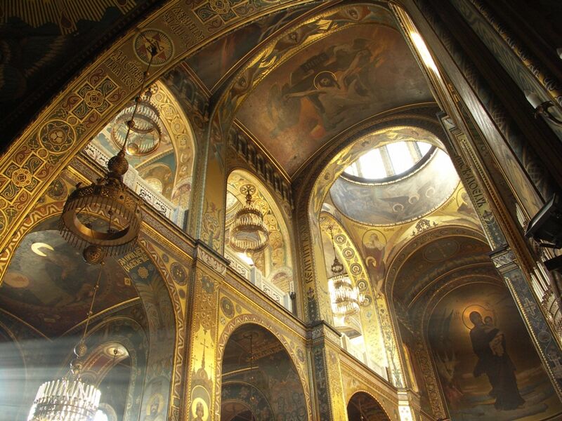 Файл:Интерьер Владимирского собора.jpg