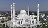 Гордость мусульман (Грозный) – самая большая мечеть в России и Европе[22]