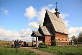 Воскресенская церковь из села Билюково в Плёсе (изображена на картине Исаака Левитана «Над вечным покоем»)