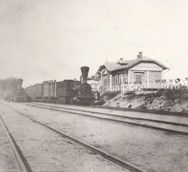 Файл:Вокзал Кольчугино (конец XIX века).jpg