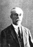 Владимир Делов — нефтяник, инженер-механик, изобрёл спускаемый в скважину электробур (1897), резко увеличивший глубину бурения, одним из первых в России внедрил насосную эксплуатацию скважин, технический руководитель восстановления нефтяной отрасли Баку в 1920–1930 гг.