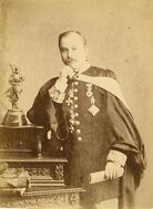 Фёдор Ма́ртенс — дипломат, основоположник современного международного права, один из организаторов Гаагских мирных конференций (1899 и 1907), автор концепций примата гуманизма на войне и мирного разрешения международных споров, арбитр в ряде первых случаев международного арбитража