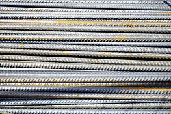 Сталь — в республике расположен крупный Алчевский металлургический комбинат