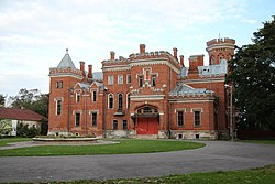 Готический дворец Ольденбургских в Рамони