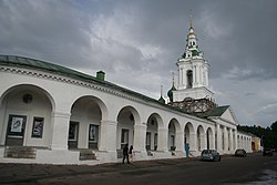 Красные торговые ряды в Костроме